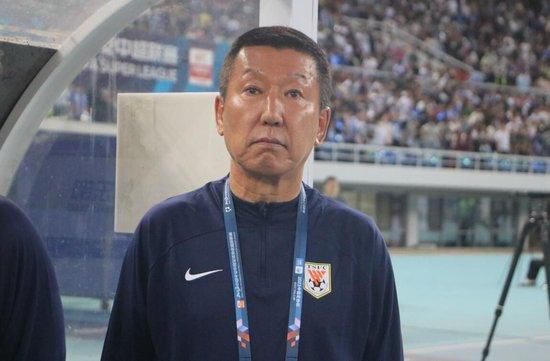 成人精品